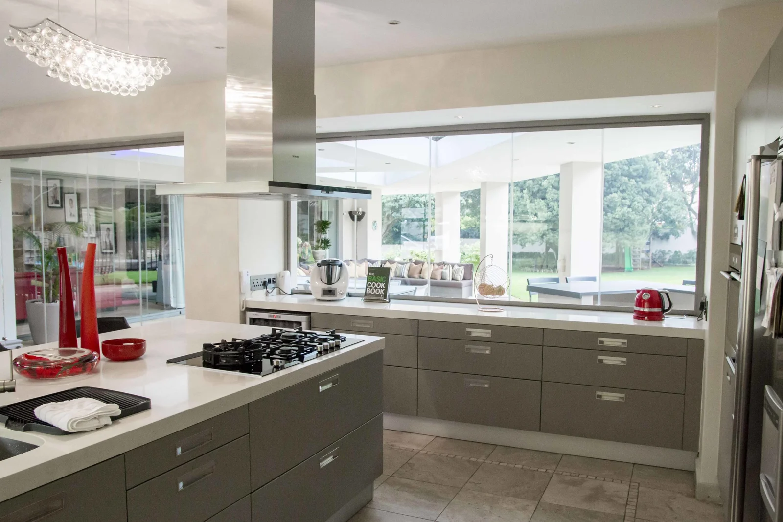 Interiors & Lanscapes — project photograph 58
