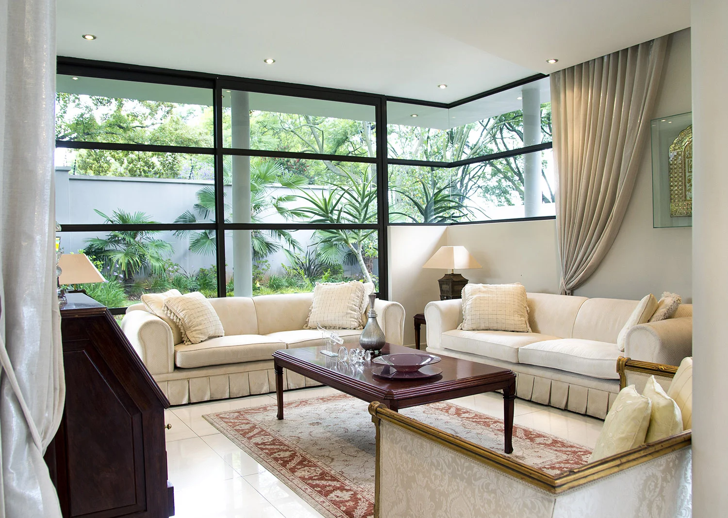 Interiors & Lanscapes — project photograph 25