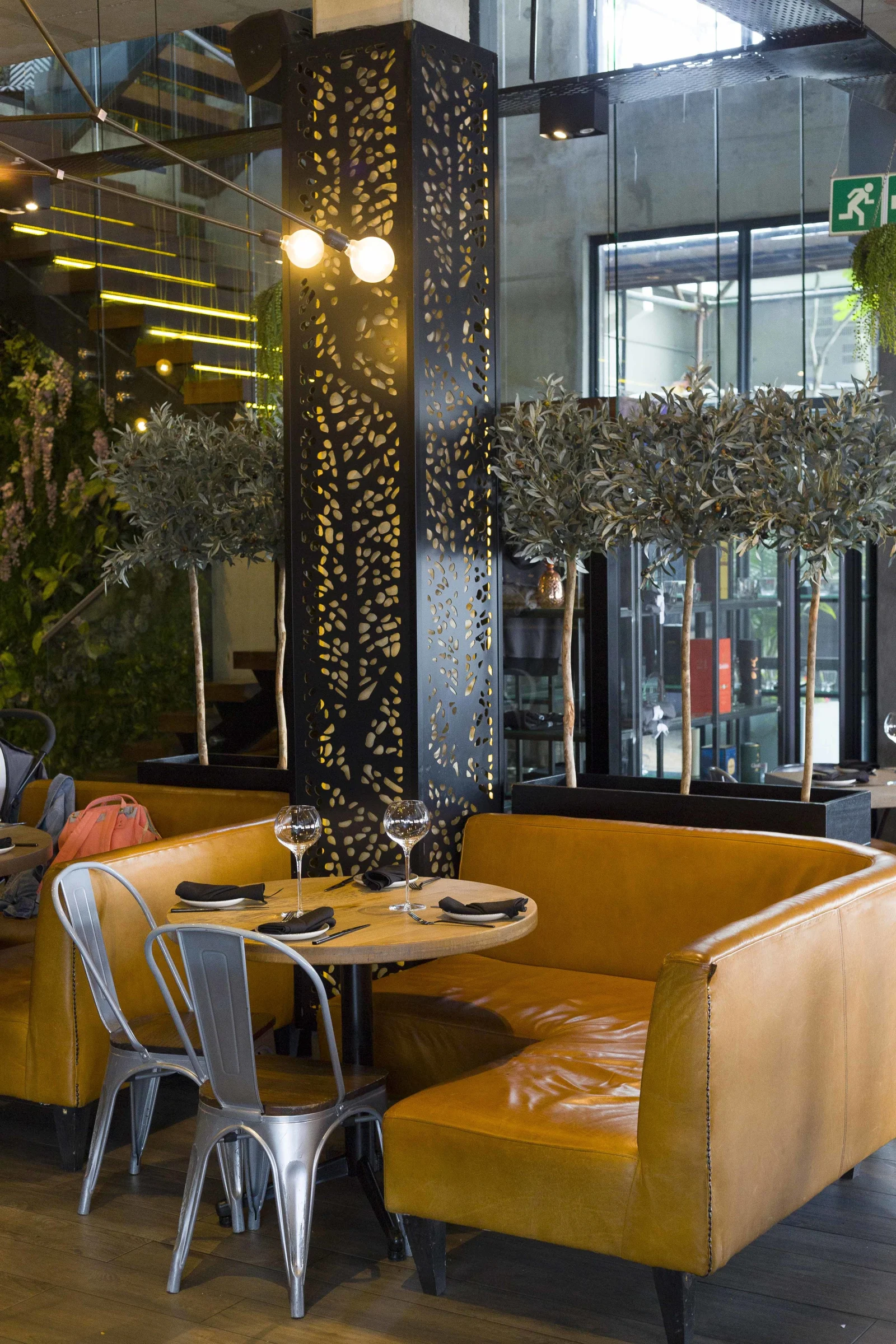 Interiors & Lanscapes — project photograph 55