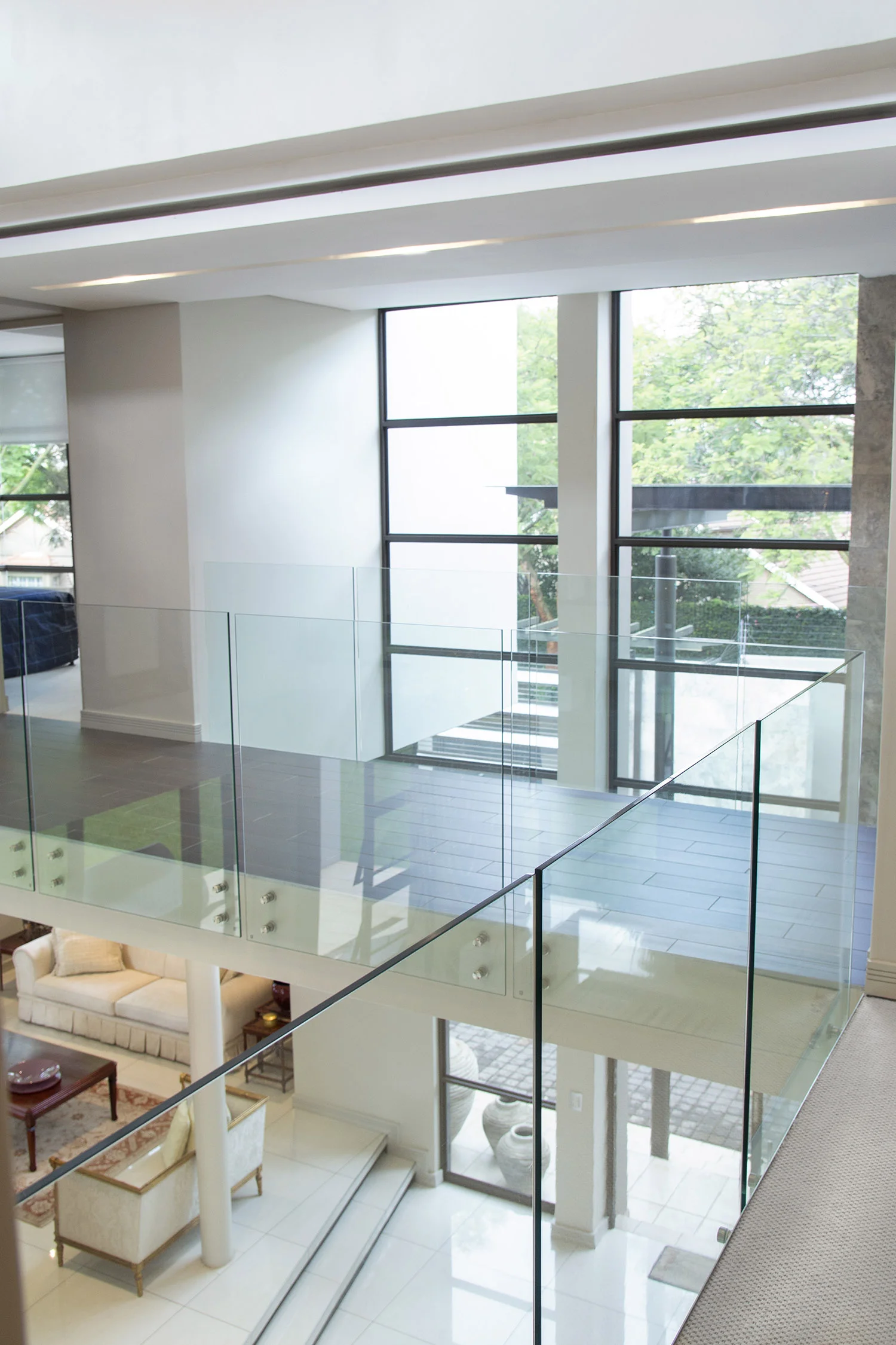 Interiors & Lanscapes — project photograph 28